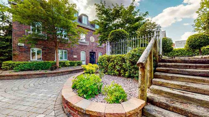 22 Glenarm Square, Drumcondra, Dublin 9