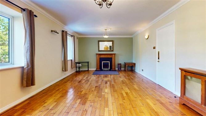 22 Glenarm Square, Drumcondra, Dublin 9