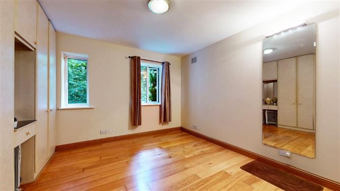 22 Glenarm Square, Drumcondra, Dublin 9