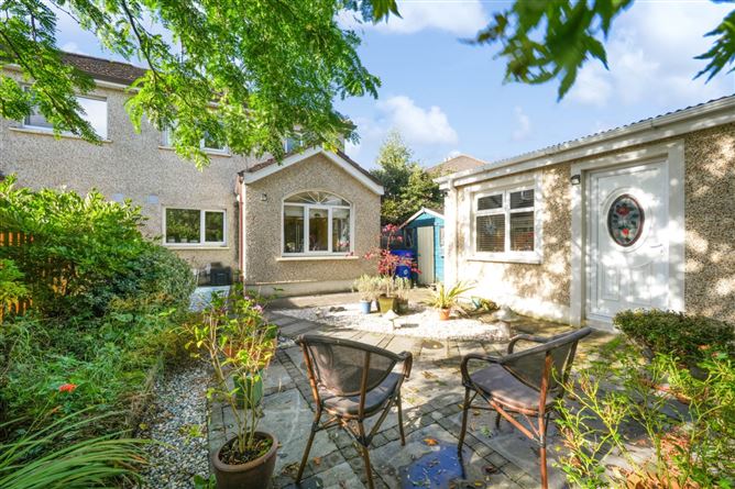 77 Brackinrainey Manor, Longwood, County Meath