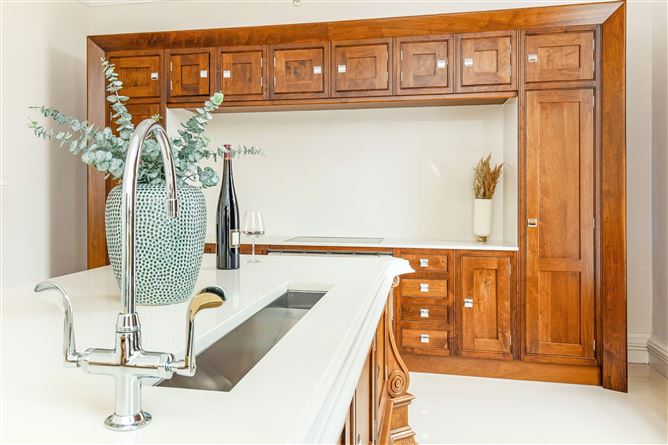 Landore Hall, Orwell Road, Rathgar - D14, Dublin 14