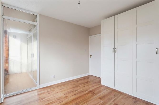 8 Northcliffe, Martin's Row, Chapelizod, Dublin