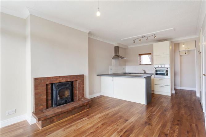8 Northcliffe, Martin's Row, Chapelizod, Dublin