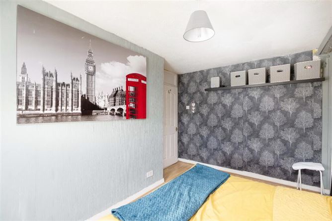 16 St Marks Crescent, Dublin 22, Clondalkin, Dublin