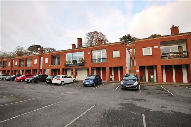 32 Northcliffe, Martin's Row, Chapelizod, Dublin 20