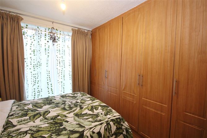 32 Northcliffe, Martin's Row, Chapelizod, Dublin 20