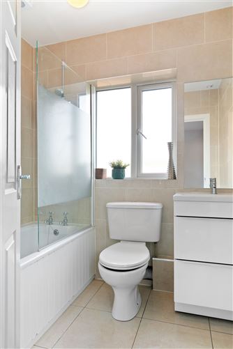 17 Osprey Park, Templeogue, Dublin 6W