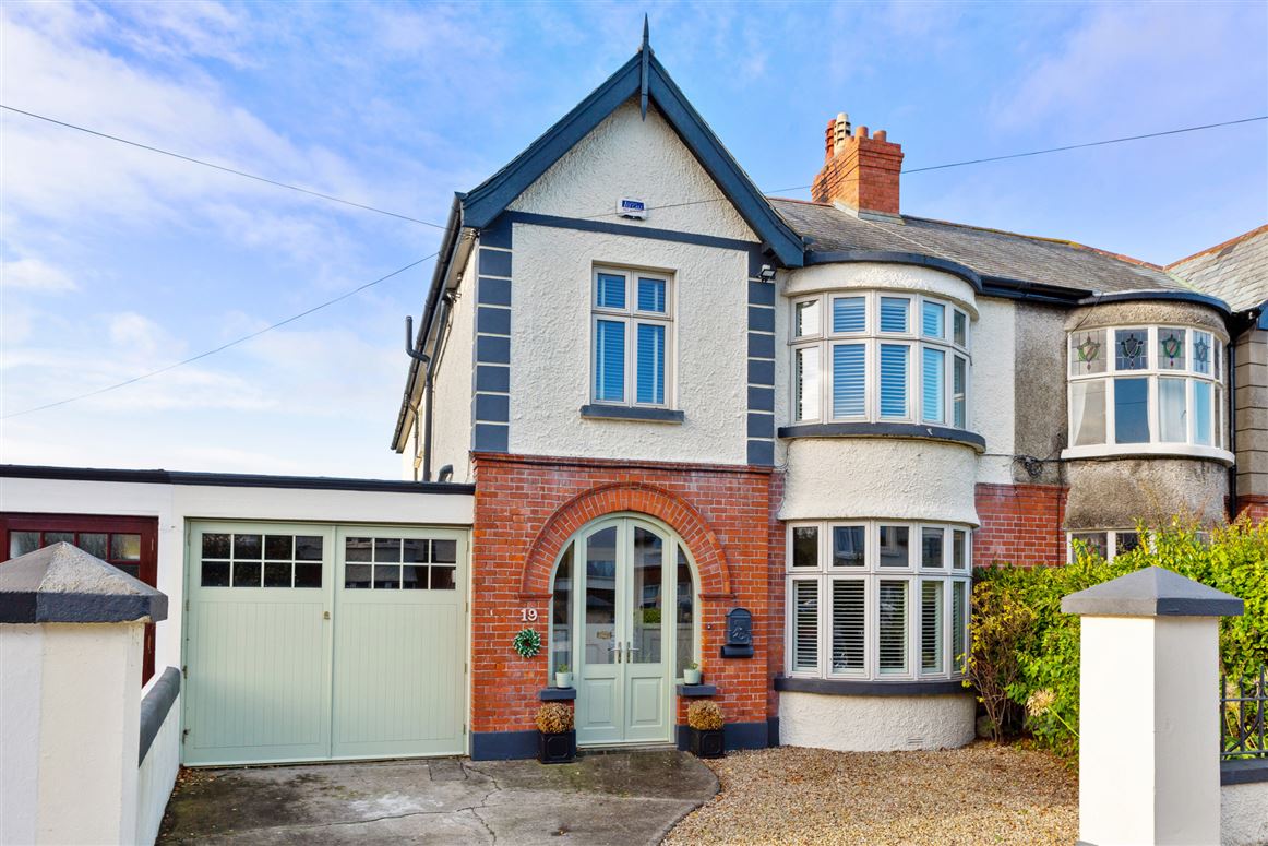 19 St Albans Park, Sandymount, Dublin 4 Sherry FitzGerald Sandymount