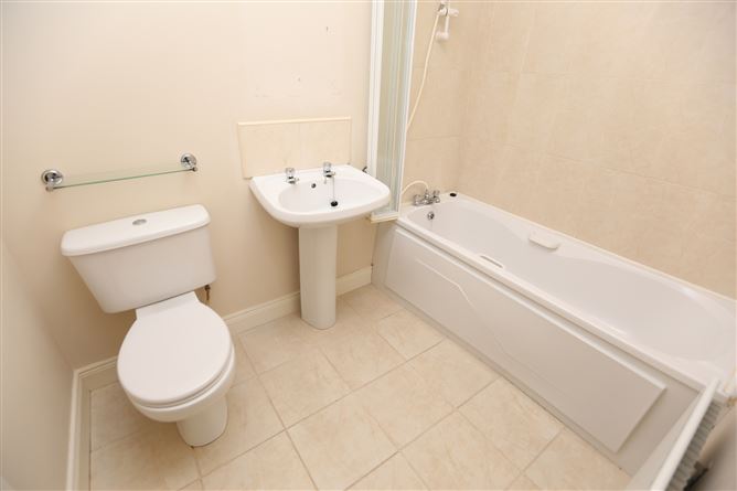 2 Castlemartin Avenue, Castlemartin, Bettystown, Co. Meath