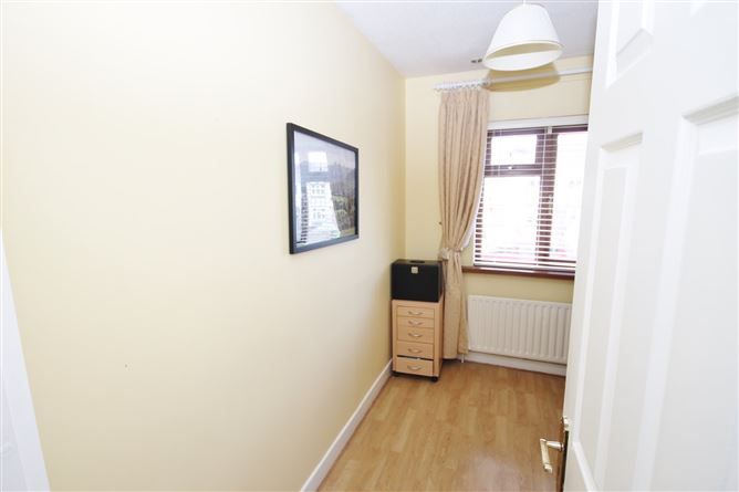 16 Sundale Avenue, Tallaght, Dublin 24