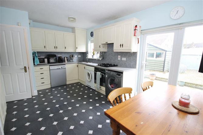 16 Sundale Avenue, Tallaght, Dublin 24