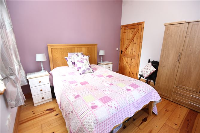 'White Mountain Cottage', Smarmore, Ardee, Co. Louth