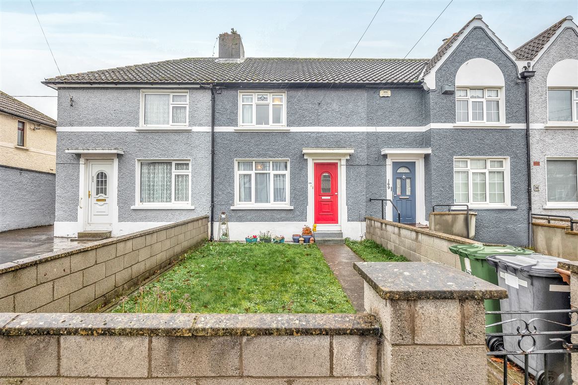 170 Larkhill Road, Whitehall,   Dublin 9