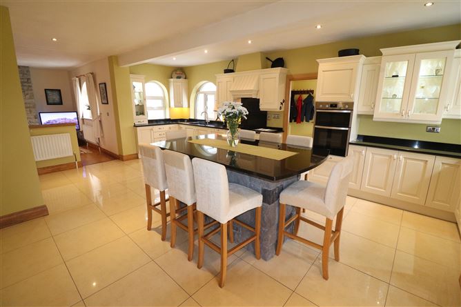 Kincora House, Blackwater, Ardnacrusha, Clare