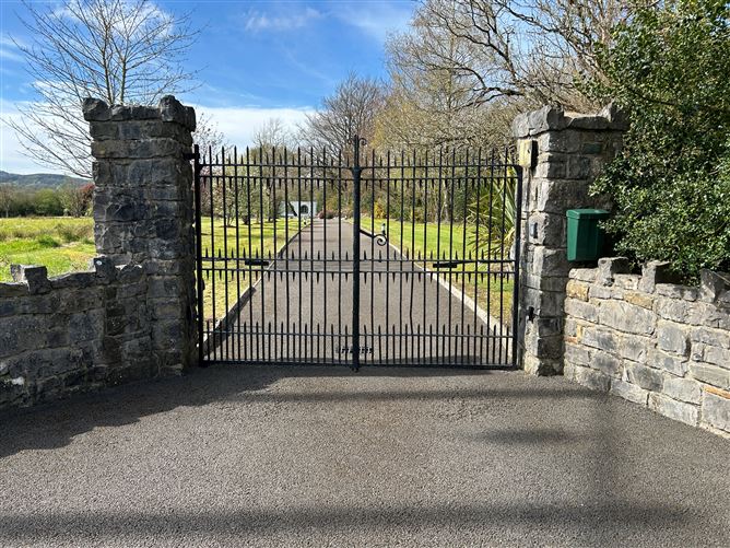 Kincora House, Blackwater, Ardnacrusha, Clare