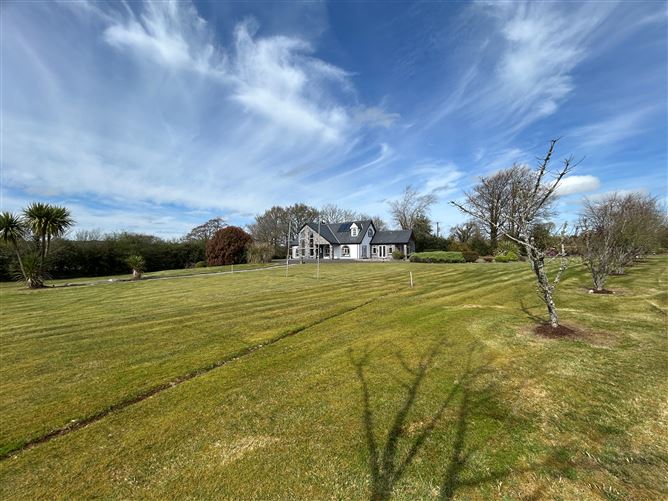 Kincora House, Blackwater, Ardnacrusha, Clare