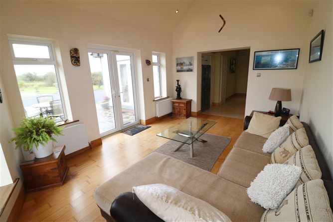 Kincora House, Blackwater, Ardnacrusha, Clare