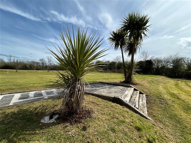 Kincora House, Blackwater, Ardnacrusha, Clare