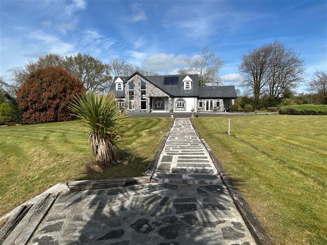 Kincora House, Blackwater, Ardnacrusha, Clare