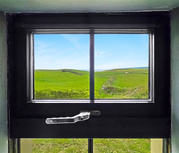 Photo 17 of 23 — Barrtra, Lahinch, Co. Clare