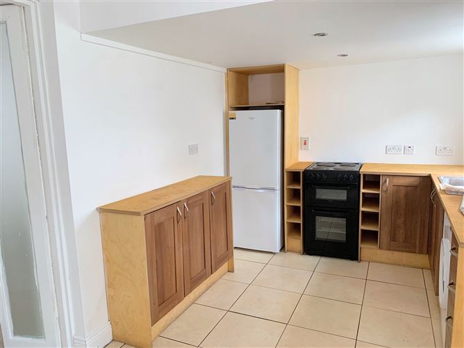 87 John St., Wexford Town, Wexford