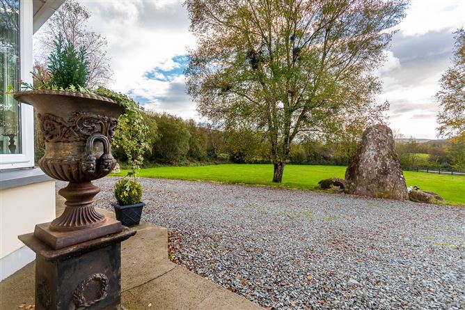 Gearhadiveen, Kenmare