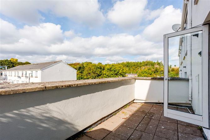 7 Village Weir, Lucan, Dublin