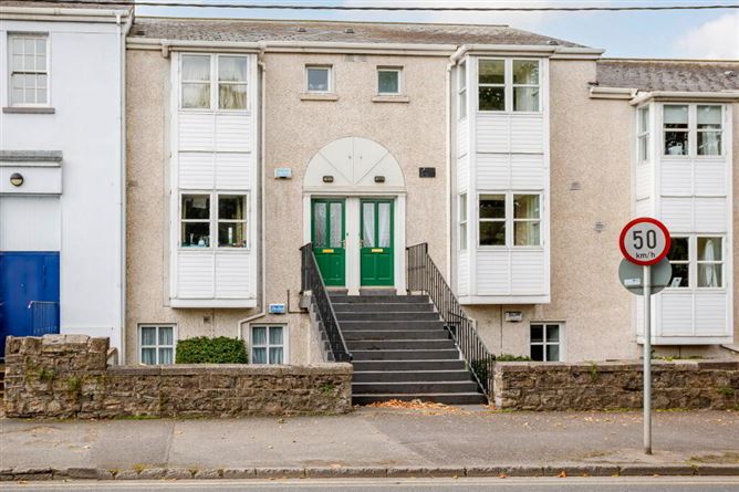7 Village Weir, Lucan, Dublin