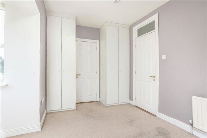 7 Village Weir, Lucan, Dublin