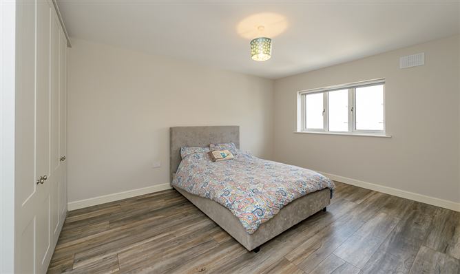 37 Dunville Way, Athlumney, Navan, Meath