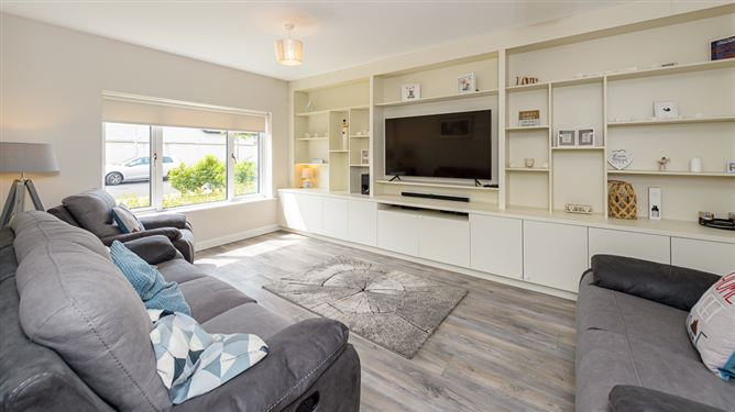 37 Dunville Way, Athlumney, Navan, Meath