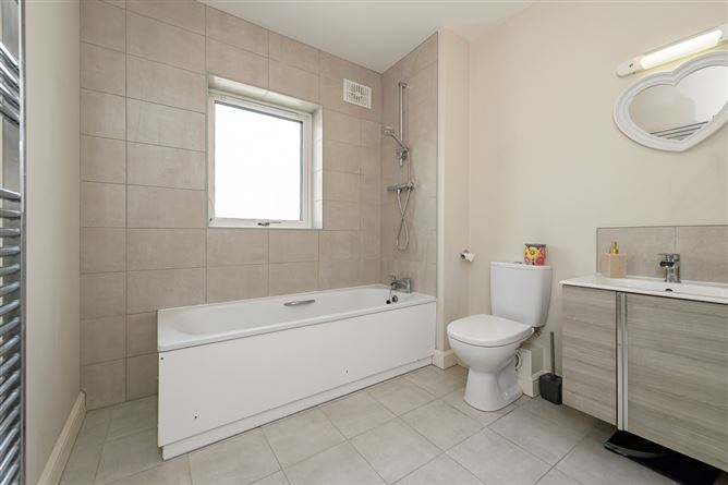 37 Dunville Way, Athlumney, Navan, Meath