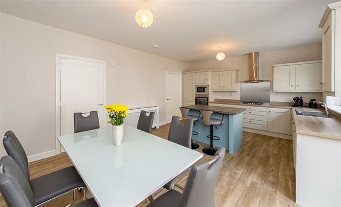 37 Dunville Way, Athlumney, Navan, Meath