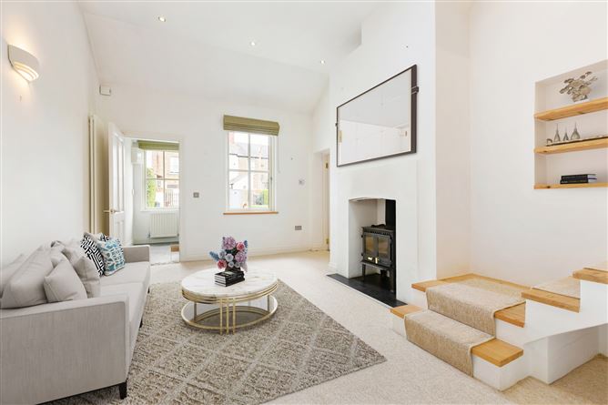 The Cottage, 44 Brookfield Place, Blackrock, Co. Dublin