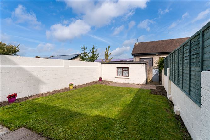 8 Manor Road, Palmerstown, Dublin 20