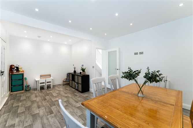 8 Manor Road, Palmerstown, Dublin 20