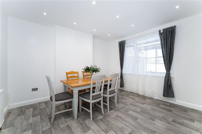 8 Manor Road, Palmerstown, Dublin 20