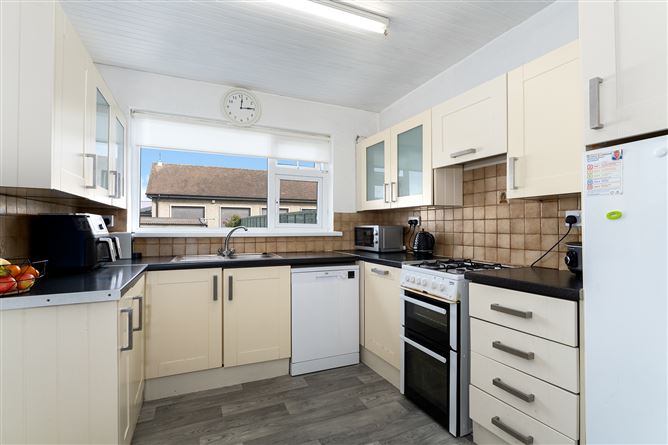 8 Manor Road, Palmerstown, Dublin 20