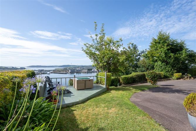 No. 1 Fort villas, High Road, Cobh, Co Cork , Cobh, East Cork