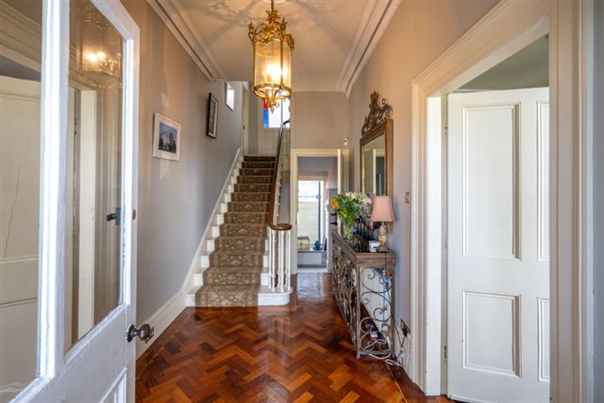 No. 1 Fort villas, High Road, Cobh, Co Cork , Cobh, East Cork