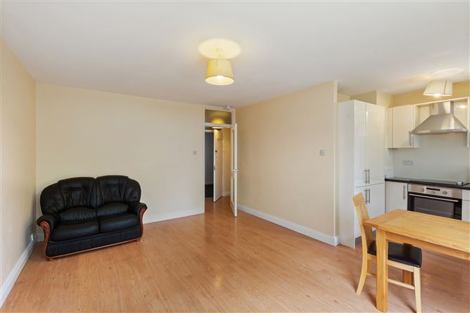 12 Rowan House, Mespil Estate, Sussex Road, Ballsbridge, Dublin 4