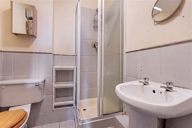 Photo 9 of 21 — 36 A Aras Na Cluaine, Clondalkin, Dublin 22