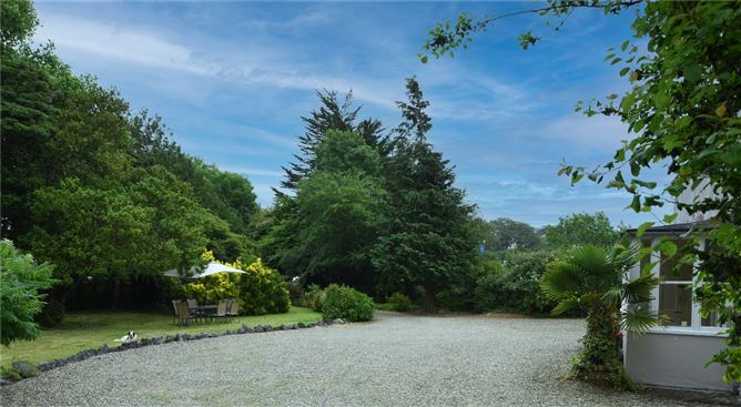 Rose House, Larkins Cross, Corbally, Limerick