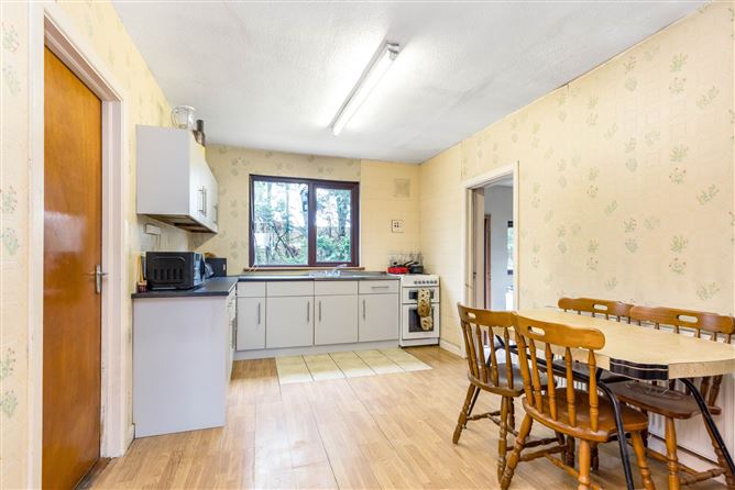 63 Woodlands, Navan, Co. Meath