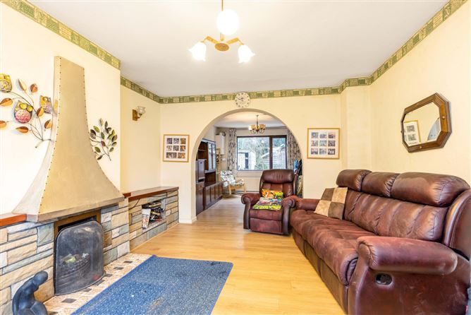 63 Woodlands, Navan, Co. Meath