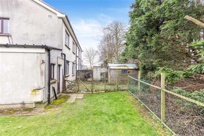 63 Woodlands, Navan, Co. Meath