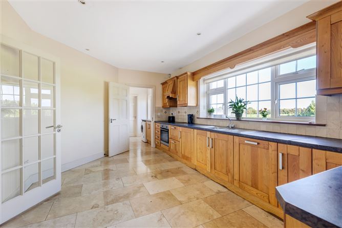 Walterstown, Skryne Road, Garlow Cross, Navan