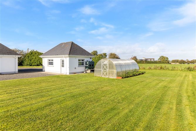 Walterstown, Skryne Road, Garlow Cross, Navan