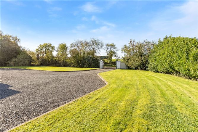 Walterstown, Skryne Road, Garlow Cross, Navan