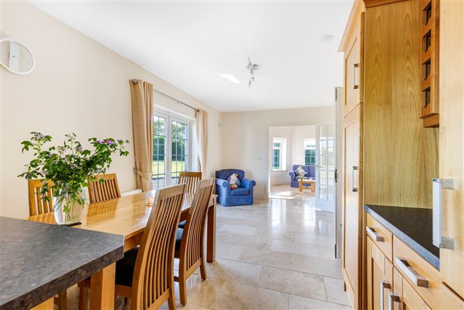 Walterstown, Skryne Road, Garlow Cross, Navan